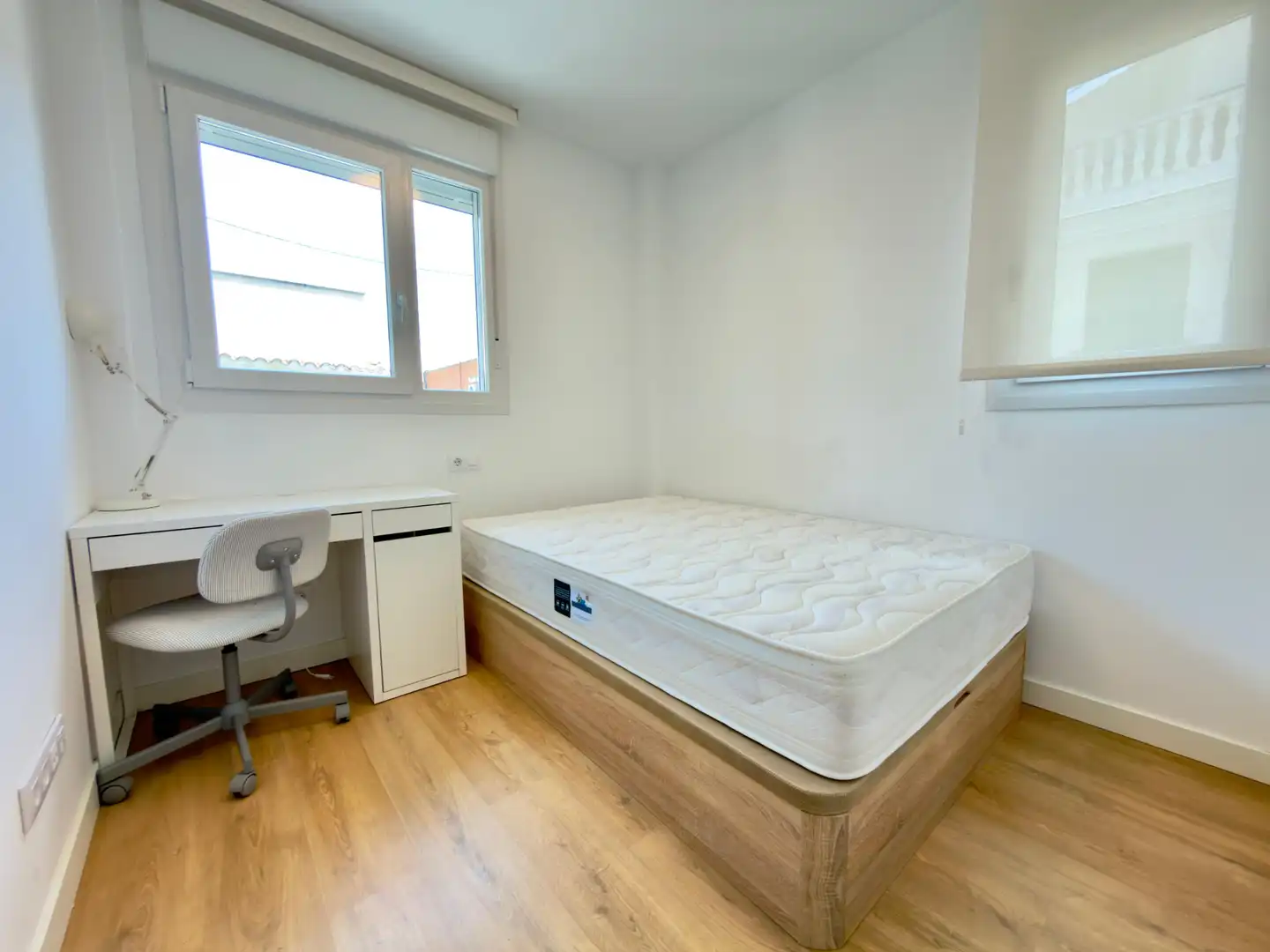 Habitación de Piso de alquiler en Madrid con Aire acondicionado, Calefacción y Amueblado
