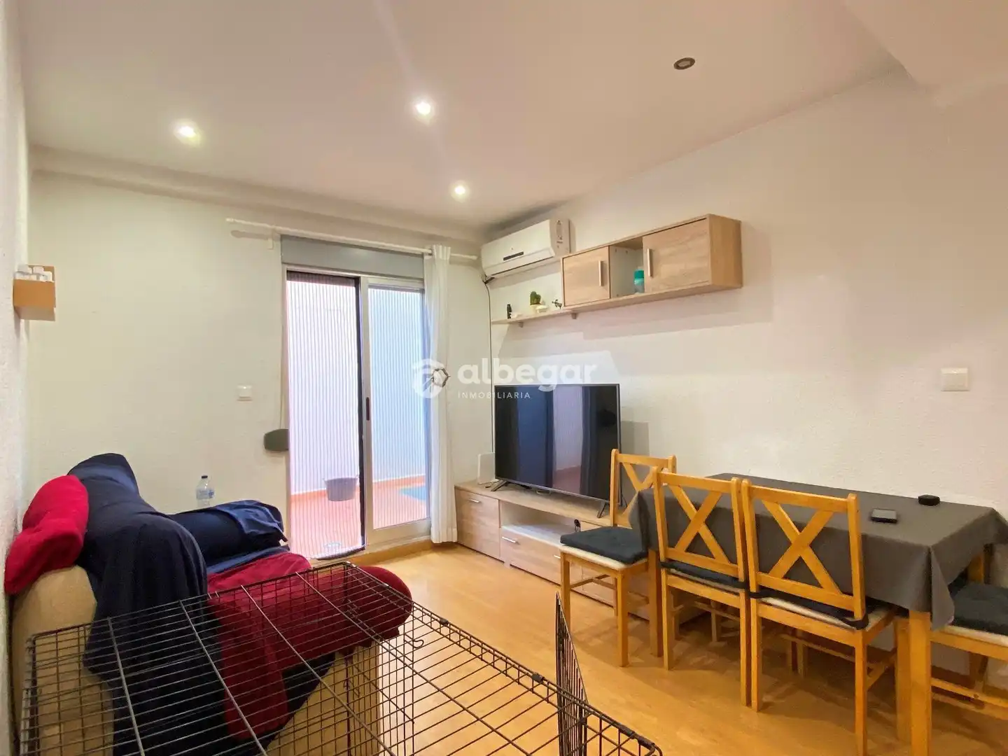 Flat for rent in Marcelino Oreja, Juzgados