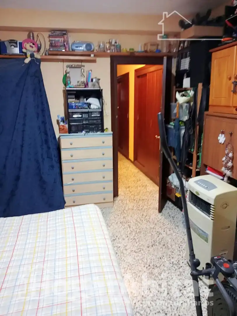Habitación de Piso en venta en Alzira con Balcón