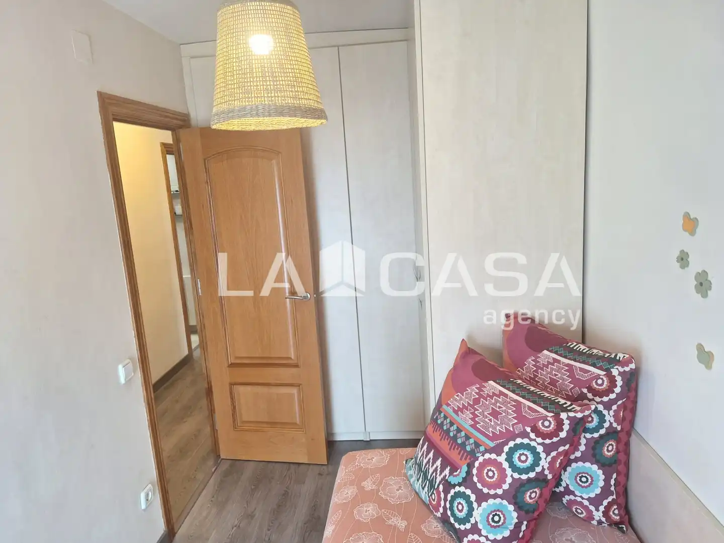 Flat for sale in Santa Coloma de Gramenet  with Parquet flooring