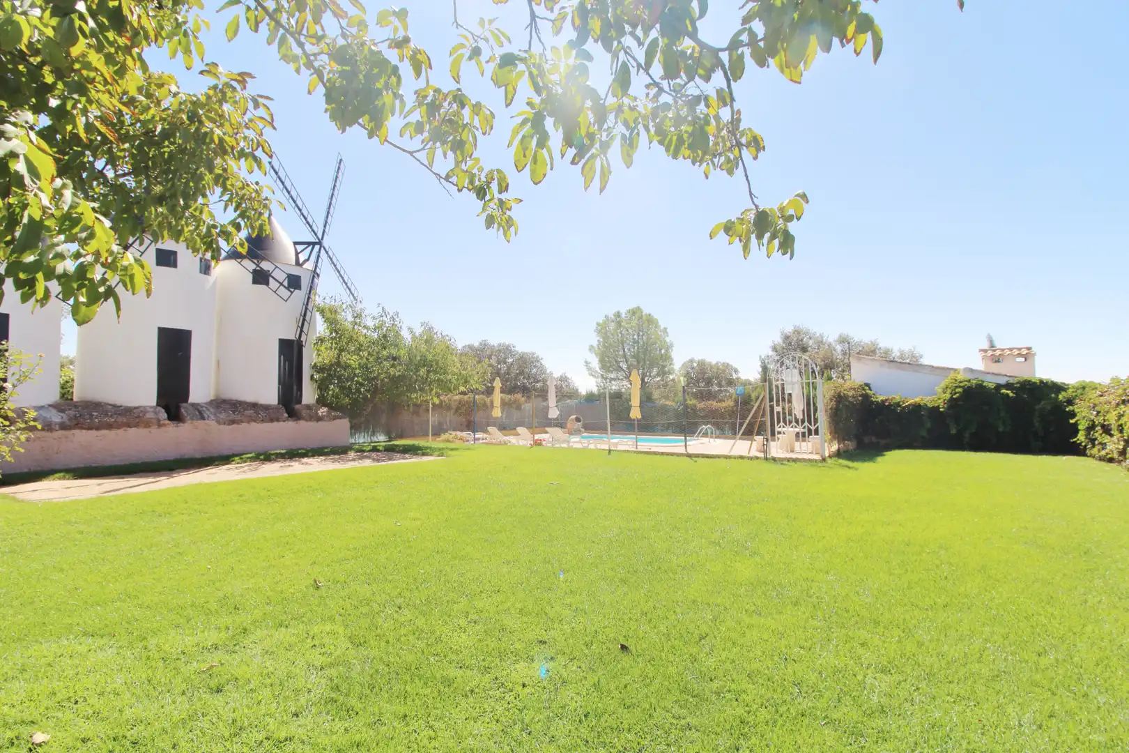 Inmuebles singulares con piscina en venta en Ossa de Montiel, imagen 46