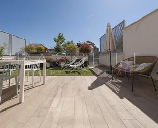 Terrace of Single-family semi-detached to rent in  Madrid Capital  with Air Conditioner, Heating and Private garden