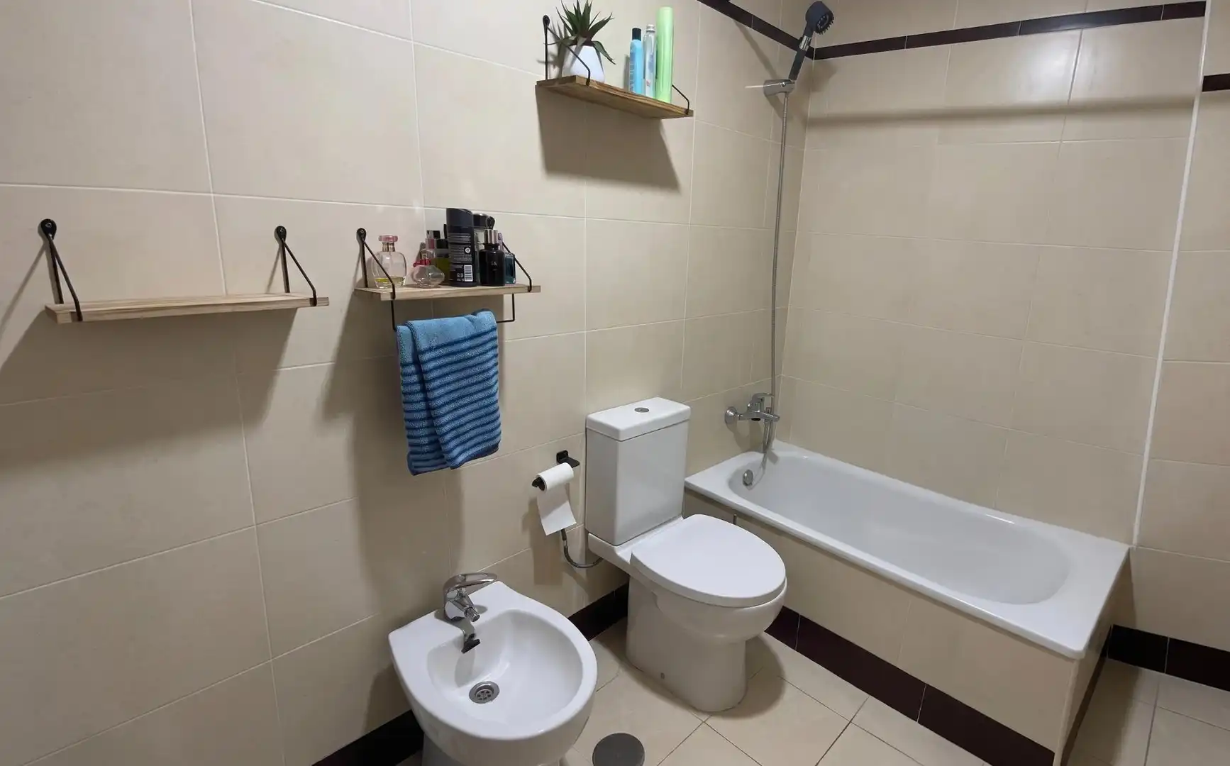 Baño de Piso en venta en Cogollos de la Vega con Parquet