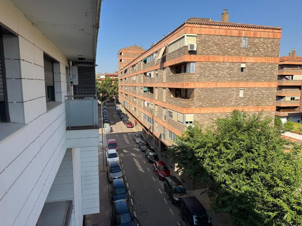 Exterior view of Flat for sale in Calatayud  with Air Conditioner, Heating and Parquet flooring
