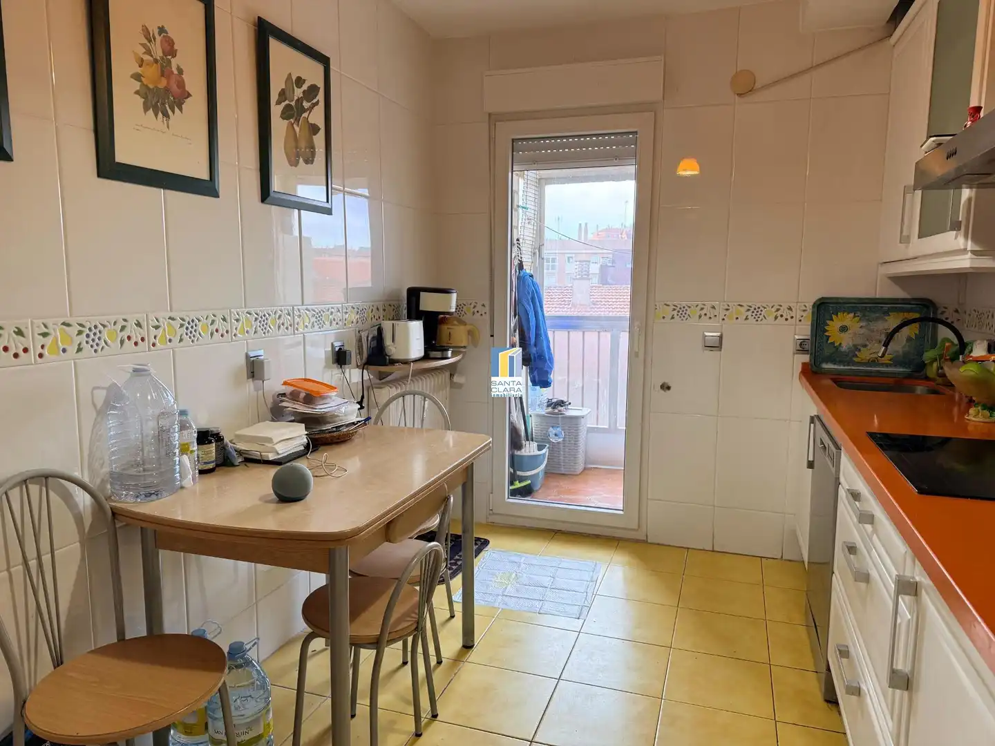 Kitchen of Flat for sale in Zamora Capital   with Parquet flooring, Terrace and Balcony