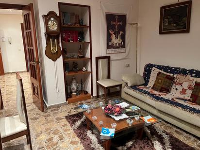 Sala d'estar de Pis en venda en  Valencia Capital amb Terrassa i Balcó