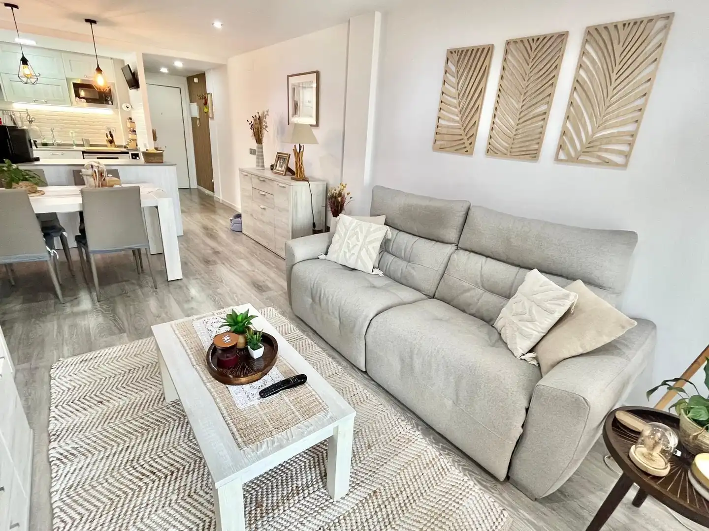 Sala de estar de Piso en venta en Ripollet con Aire acondicionado, Calefacción y Parquet
