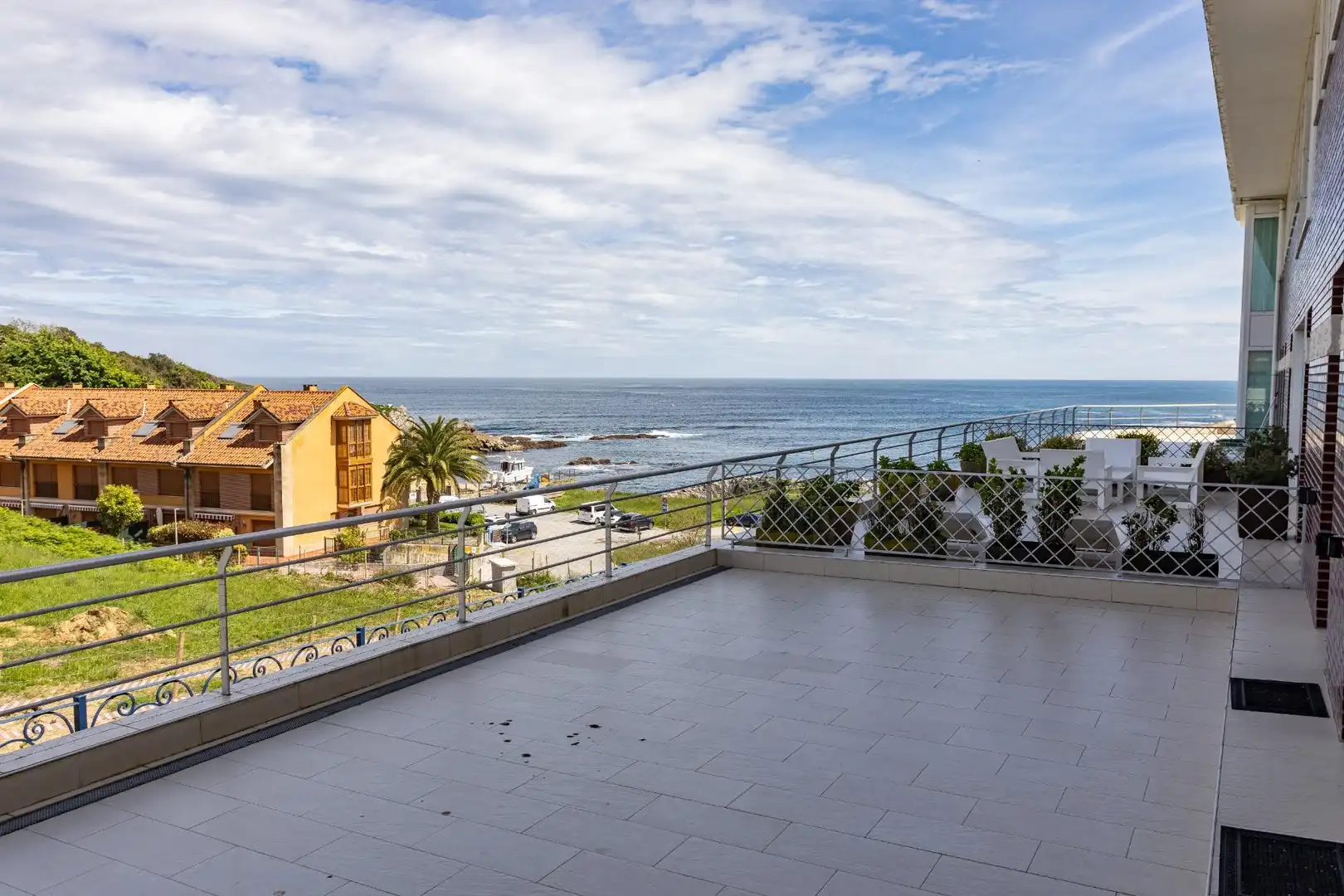 Terraza de Piso en venta en San Vicente de la Barquera con Calefacción, Terraza y Piscina comunitaria