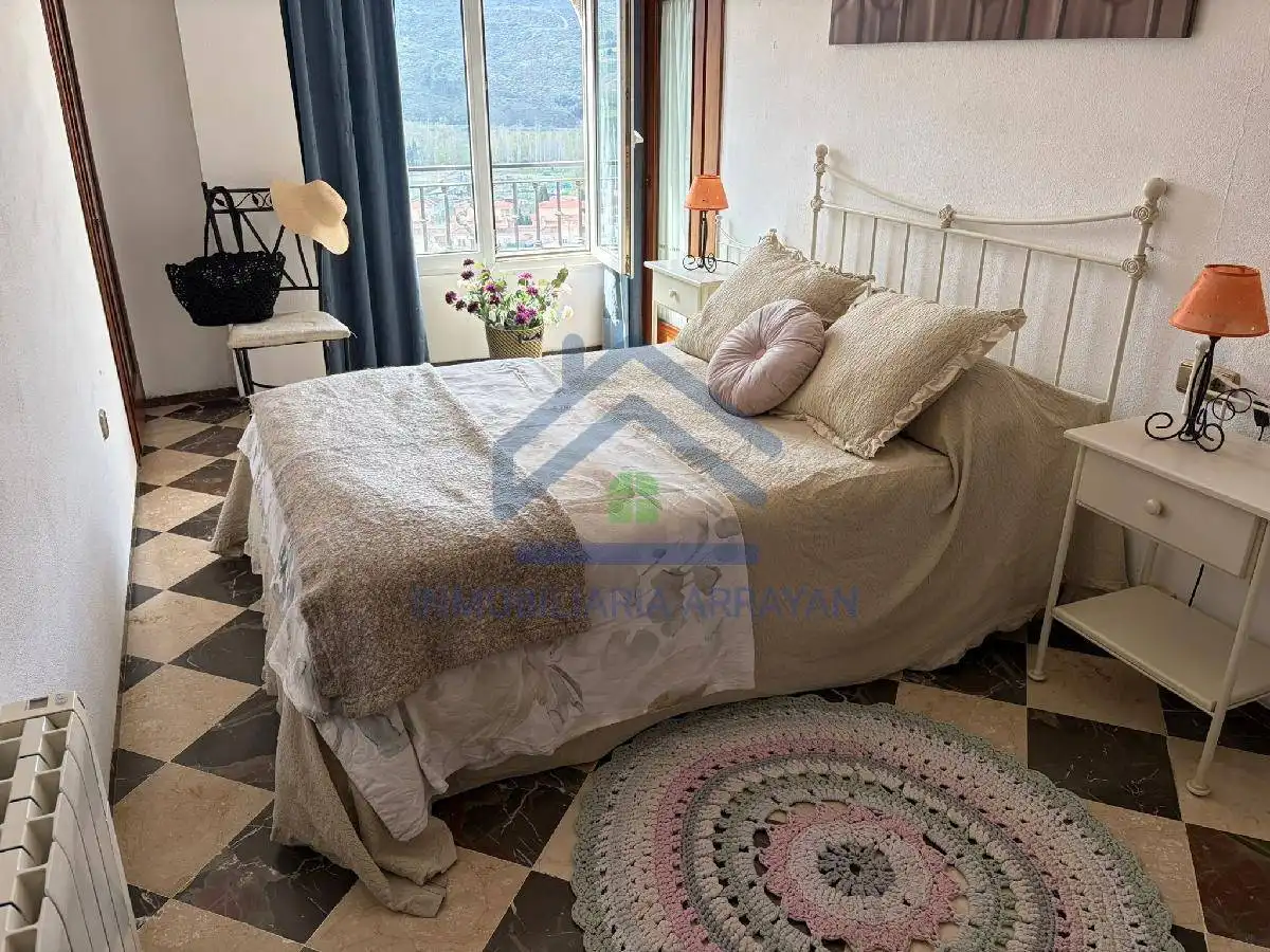 Schlafzimmer von Wohnung zum Verkauf in Cenes de la Vega mit Klimaanlage, Heizung und Terrasse