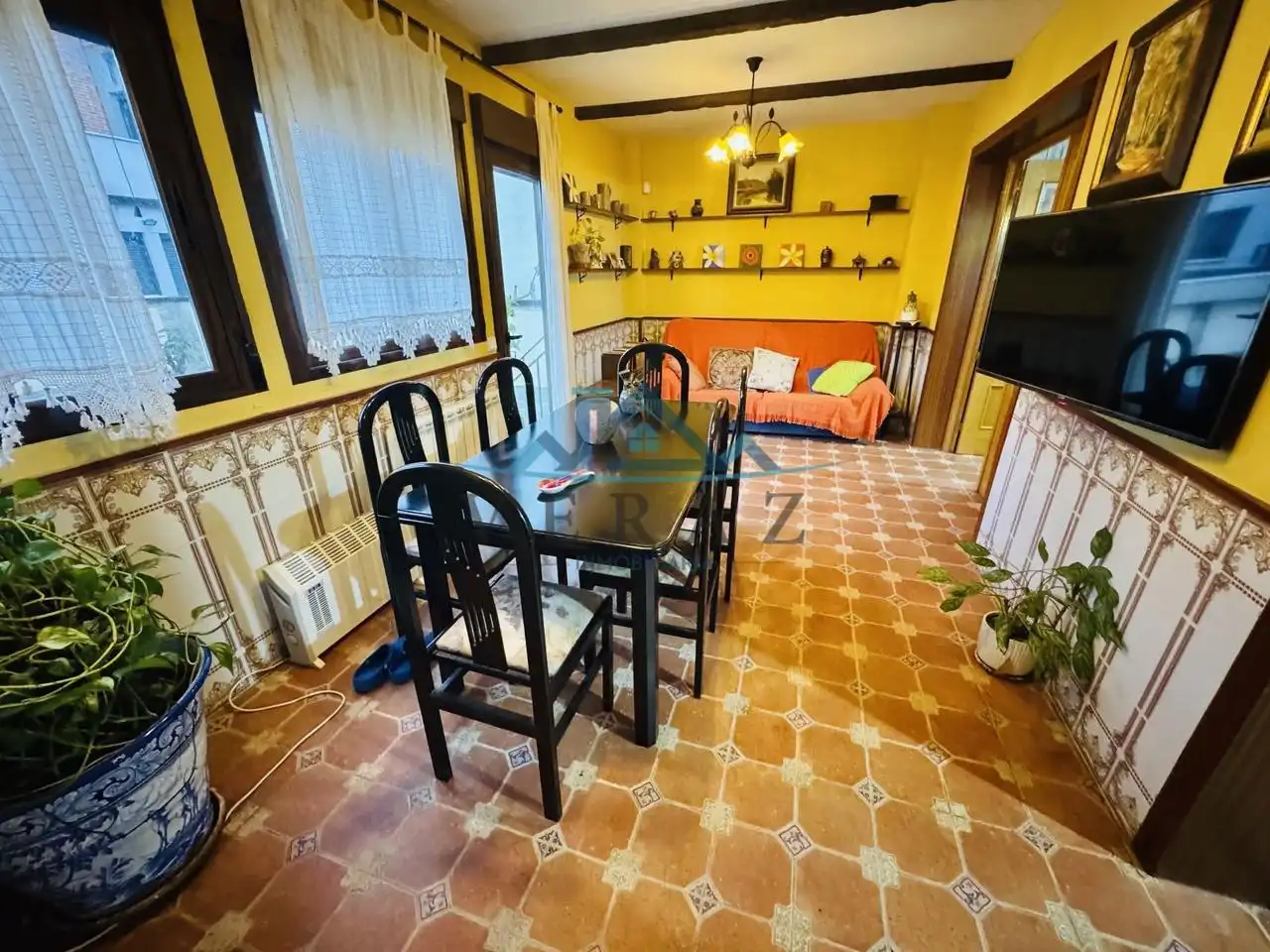 Vista exterior de Casa o xalet en venda en Talavera de la Reina amb Aire condicionat, Calefacció i Jardí privat