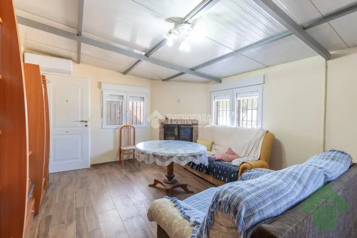 Country homes for sale in Albolote