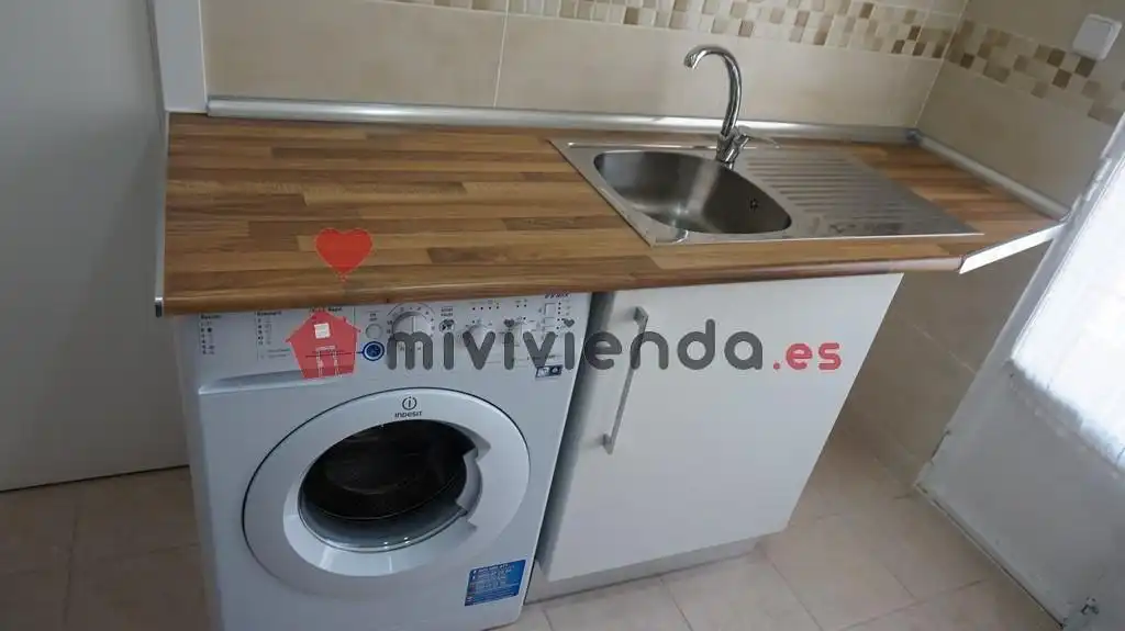 Wohnung zur Miete in Plaza de la Virgen del Romero, Concepción
