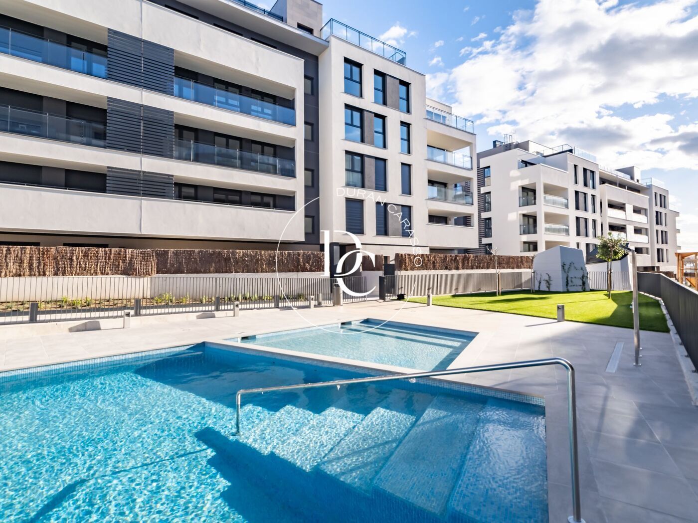 Flat to rent in Carrer Pit-Roig, La Collada - Sis Camins