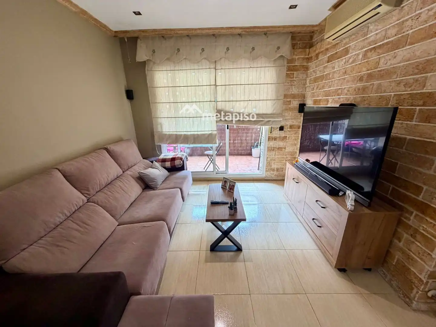 Wohnzimmer von Wohnung zum Verkauf in El Vendrell mit Klimaanlage, Heizung und Terrasse