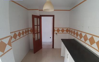 Kitchen of Flat for sale in Hinojos