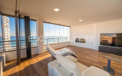 Living room of Flat for sale in Alicante / Alacant  with Air Conditioner and Community pool