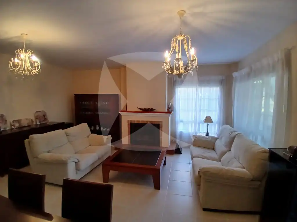 Detached house with pool for sale in Urbanización Las Lomas, imagen 7