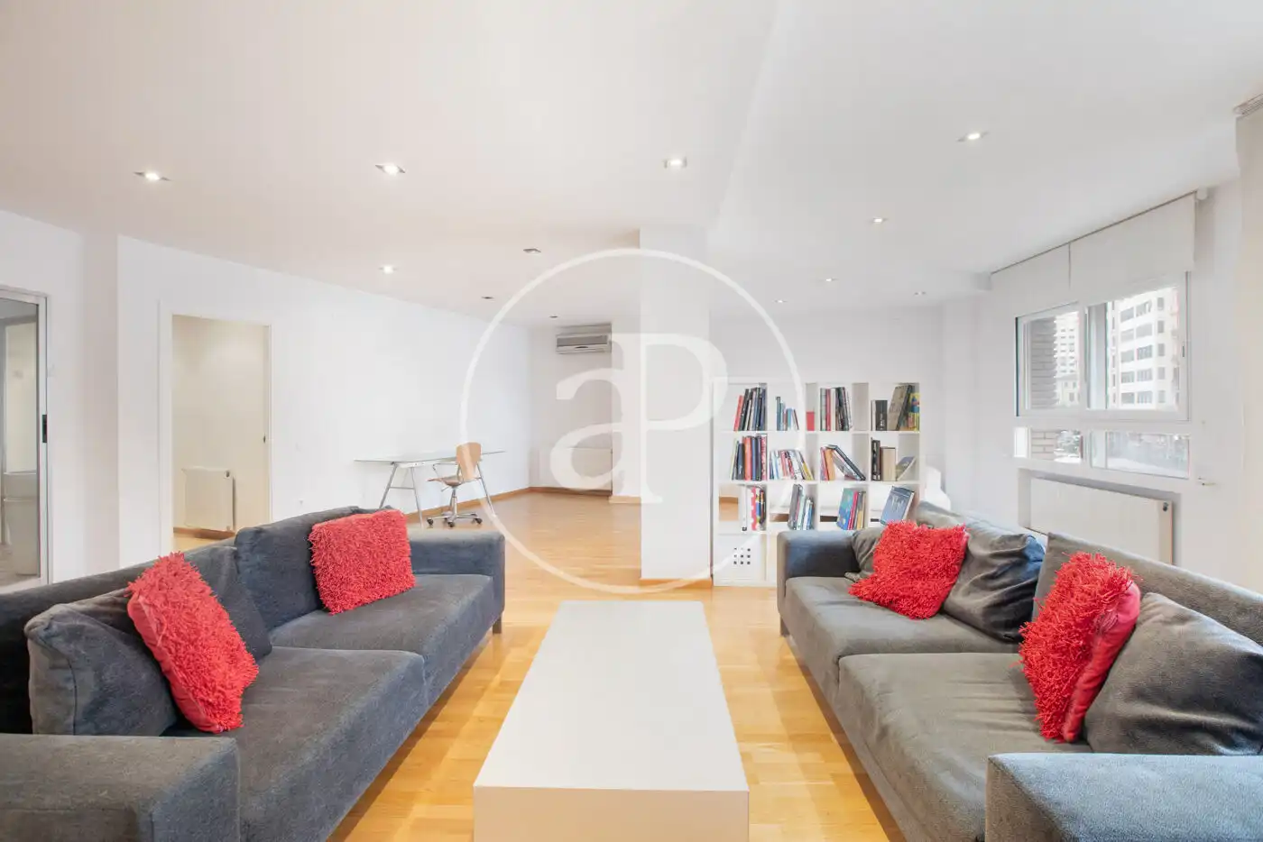 Wohnzimmer von Wohnung zum Verkauf in Valencia mit Klimaanlage, Heizung und Terrasse