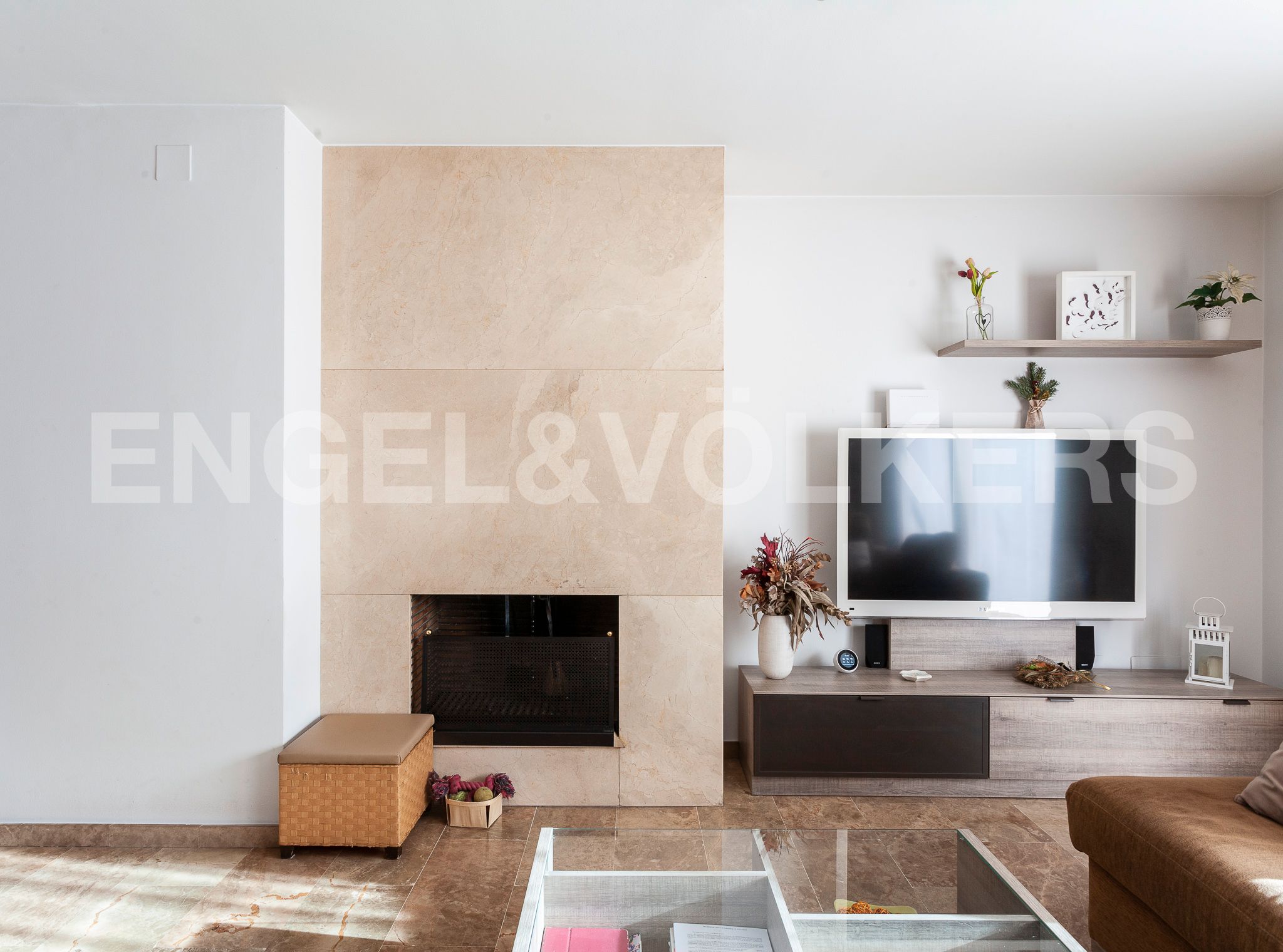 Living room of Apartment for sale in Cerdanyola del Vallès  with Air Conditioner, Heating and Parquet flooring