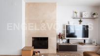 Sala d'estar de Apartament en venda en Cerdanyola del Vallès amb Aire condicionat, Calefacció i Parquet