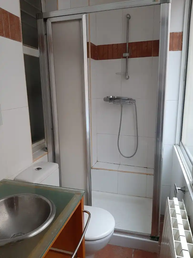 Piso en venta en RUIZ DE PADRON, 45, El Camp de l'Arpa del Clot