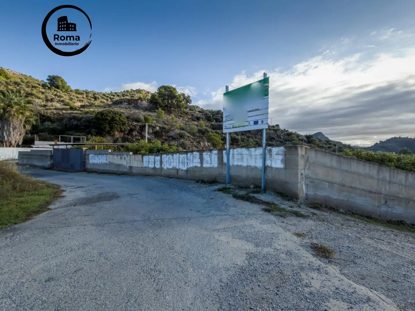 Vista exterior de Finca rústica en venda en Los Guájares amb Terrassa i Traster