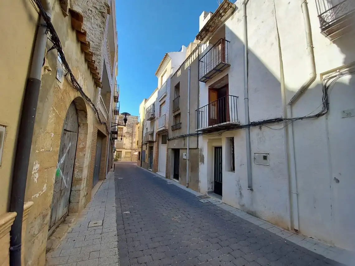 Casa adosada en venda a C/ Desamparados, Alcalà de Xivert pueblo