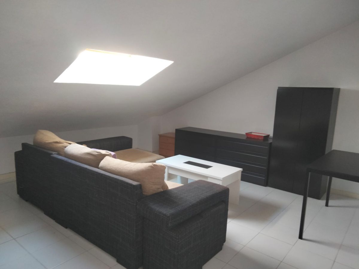 Sala de estar de Apartamento de alquiler en Villaviciosa de Odón con Amueblado y Balcón