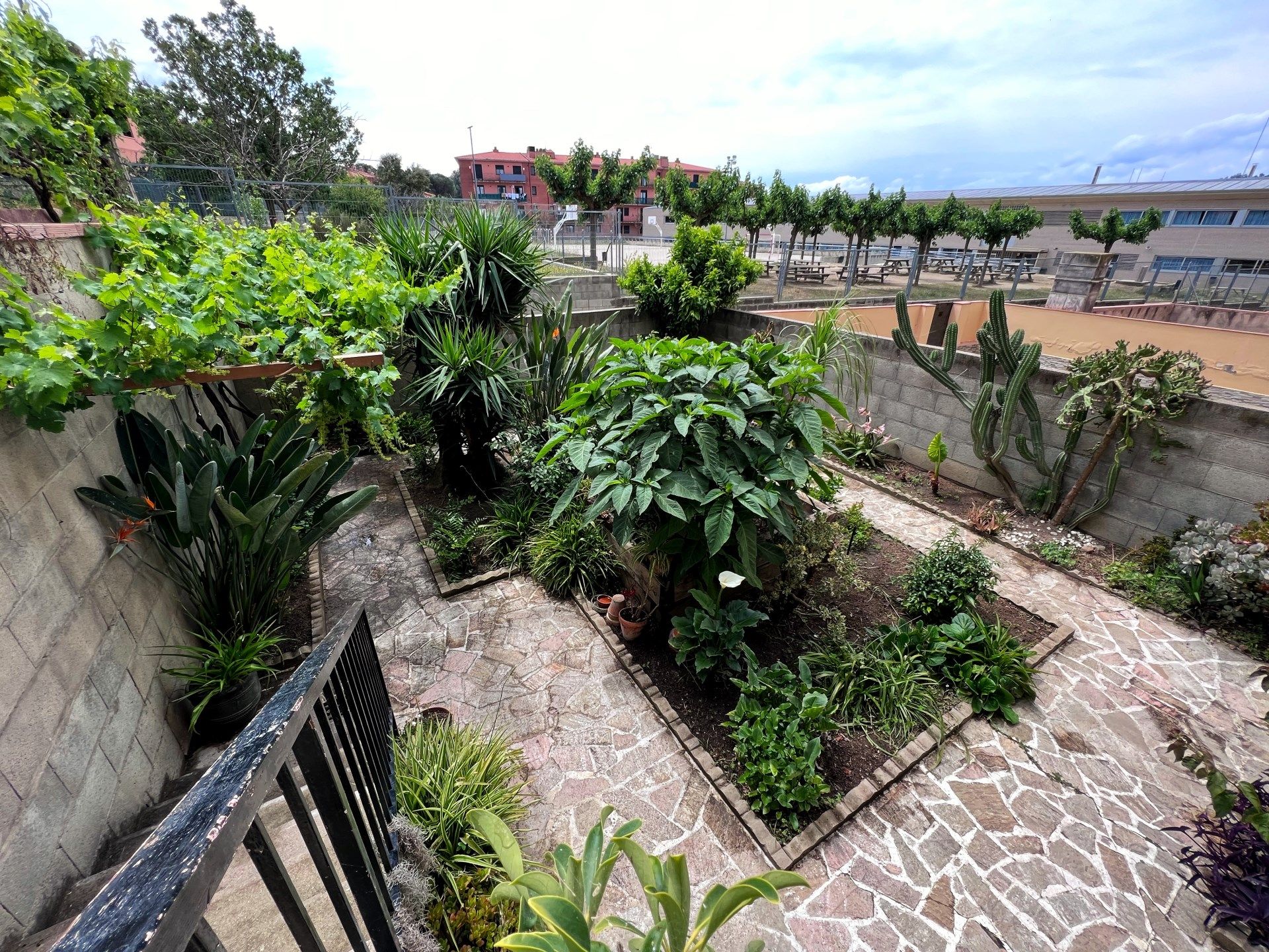Jardí de Casa o xalet en venda en La Jonquera amb Aire condicionat, Calefacció i Terrassa