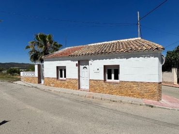 Adosado en venta en Algueña