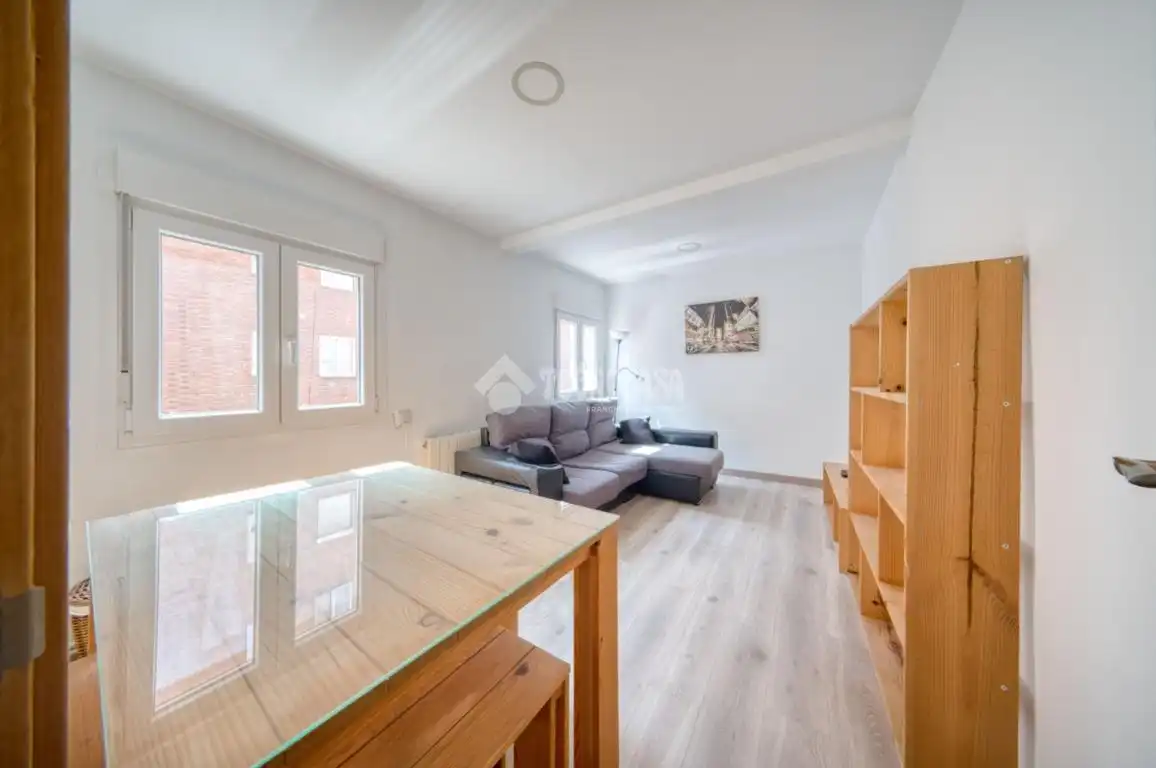 Vista exterior de Piso en venta en Valladolid con Calefacción y Terraza