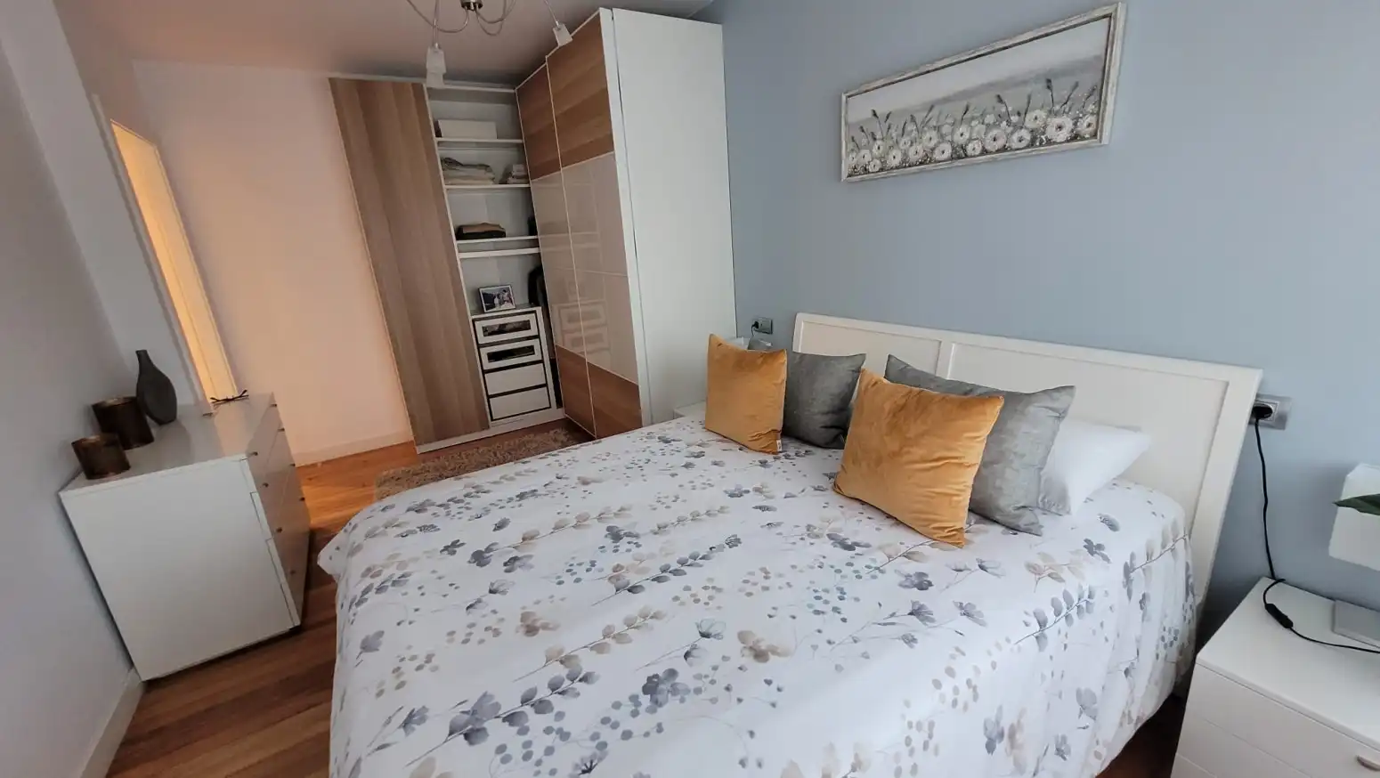 Bedroom of Flat for sale in Este