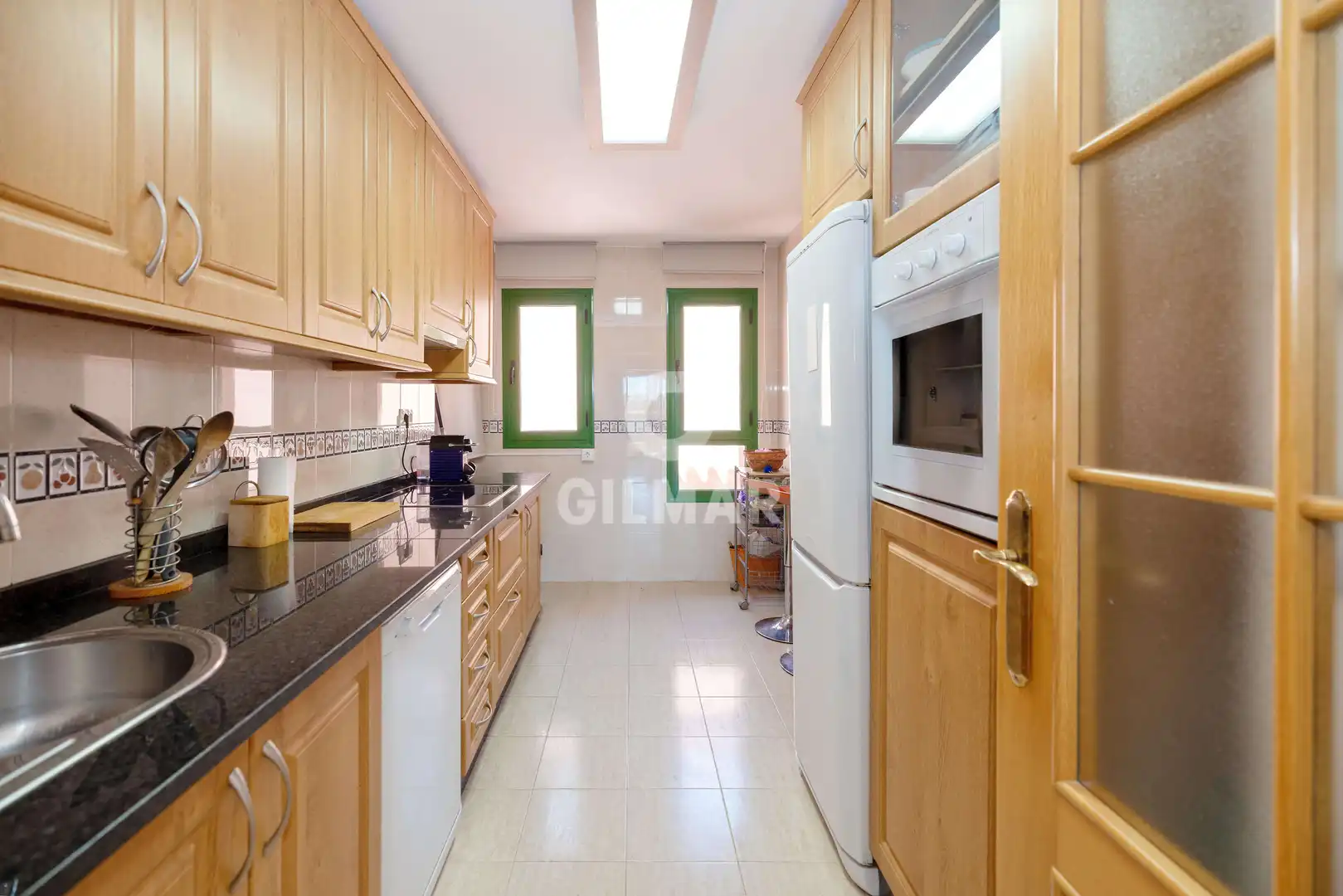 Cocina de Dúplex en venta en Fuengirola con Calefacción, Trastero y Piscina