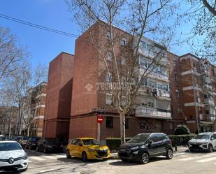 Exterior view of Flat for sale in  Madrid Capital  with Heating and Parquet flooring