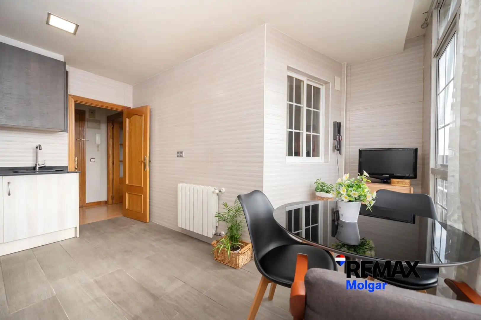 Dining room of Flat for sale in Madrid  with Air Conditioner, Heating and Furnished