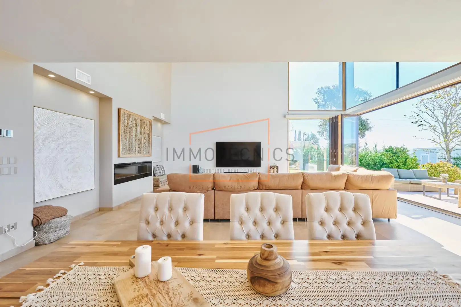 Sala d'estar de Casa o xalet en venda en Santa Eulàlia de Ronçana amb Aire condicionat, Jardí privat i Terrassa