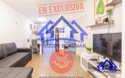 Exterior view of Flat for sale in Arenys de Mar  with Air Conditioner, Heating and Terrace