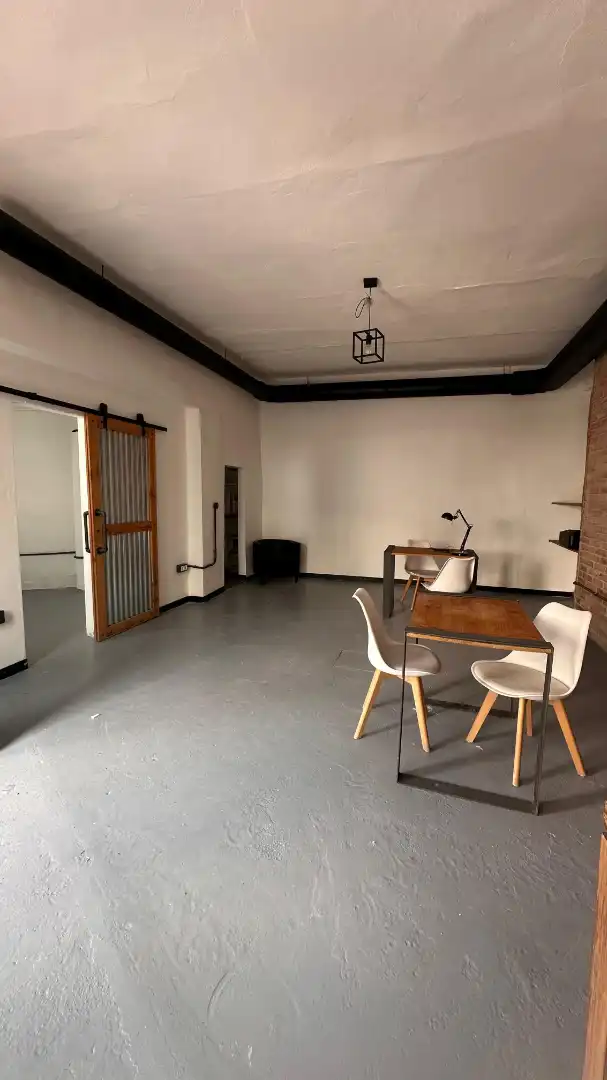 Local en venta en Marbella con Aire acondicionado, Terraza y Amueblado