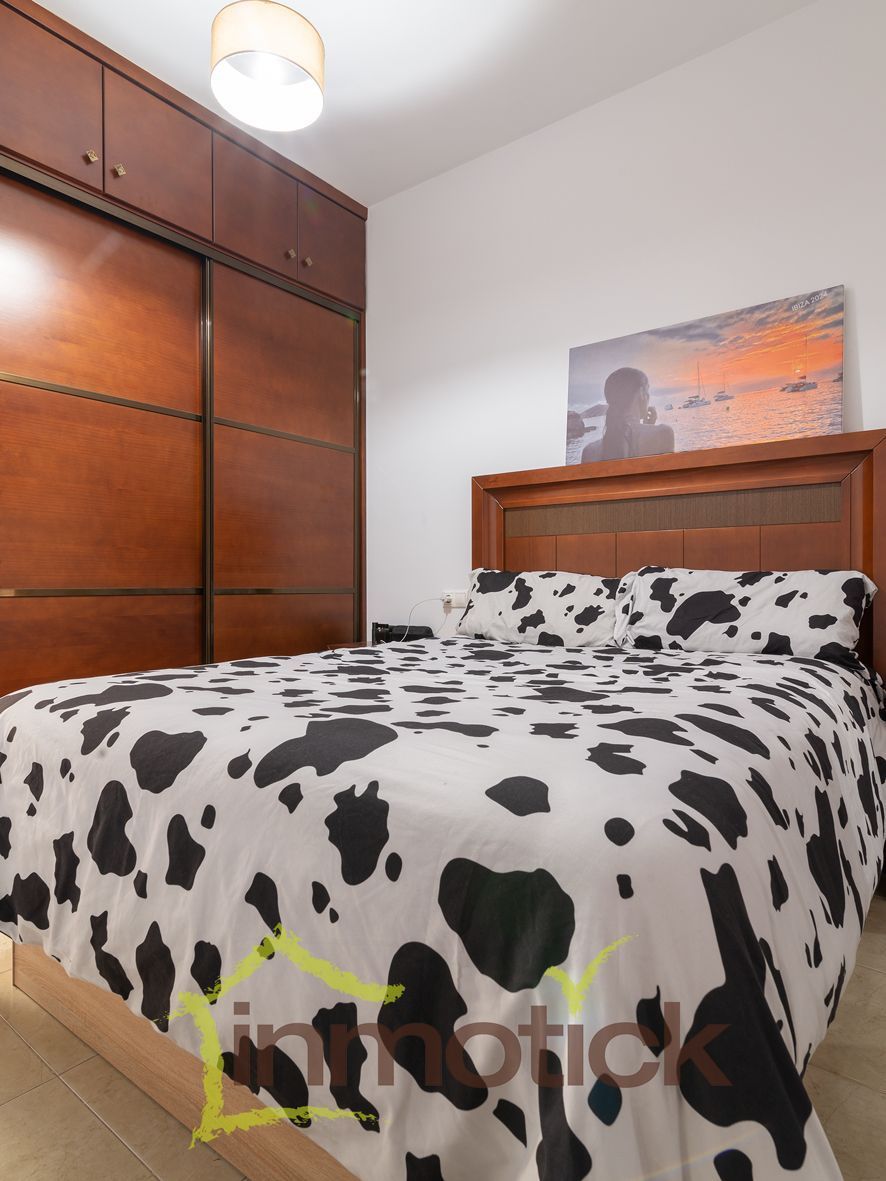 Bedroom of Flat for sale in  Huelva Capital