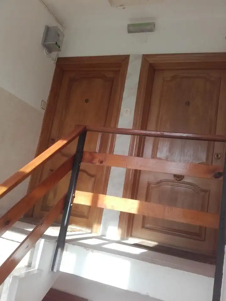 Bajo en venta en Valdeolea, imagen 2