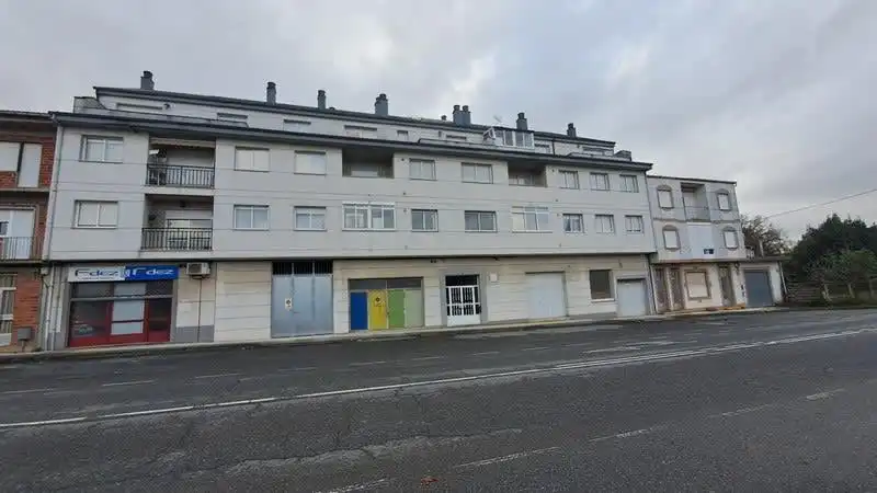 Exterior view of Commercial properties for sale in Bóveda