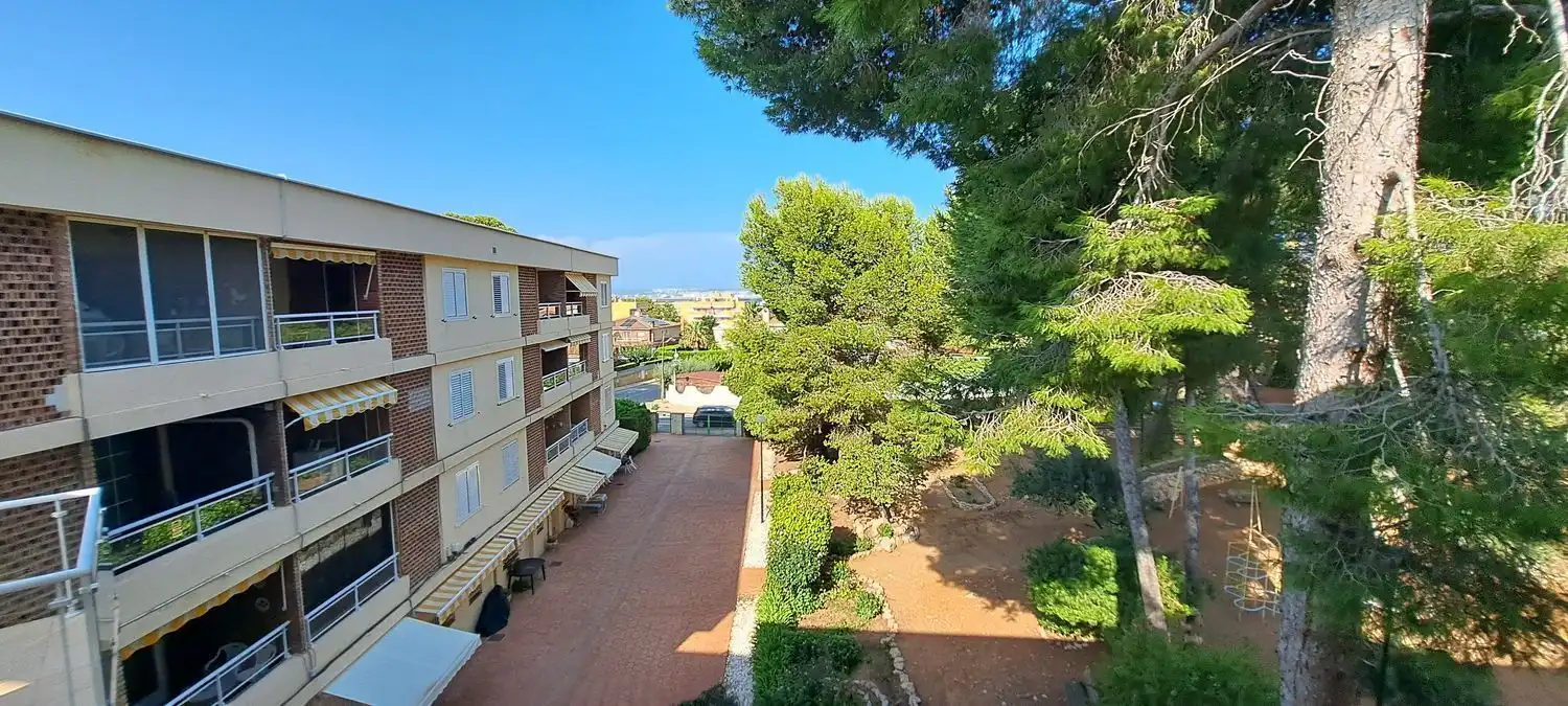 Terrasse von Wohnung zum Verkauf in Salou mit Klimaanlage und Terrasse