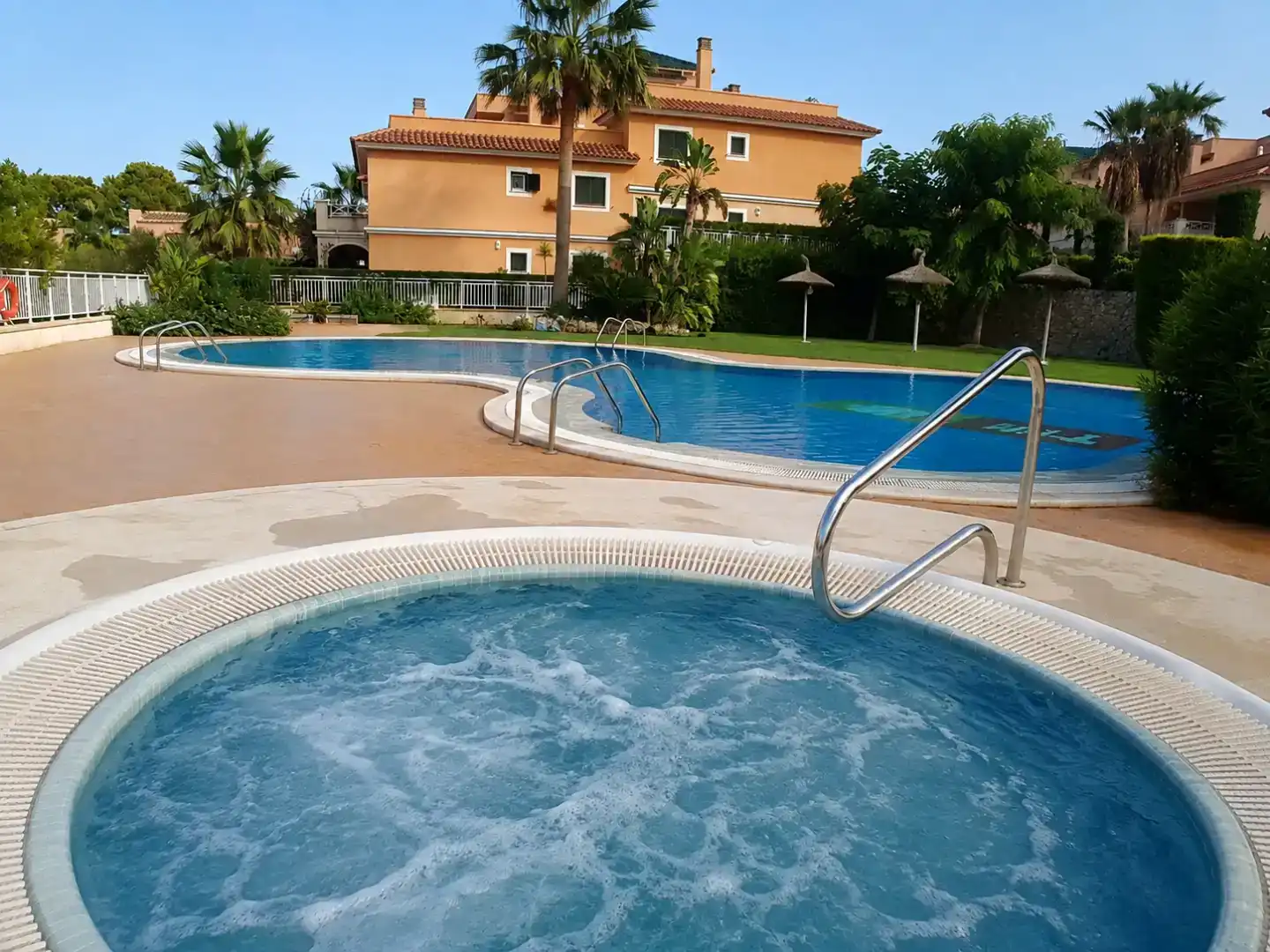 Schwimmbecken von Erdgeschoss zum Verkauf in Manacor mit Klimaanlage