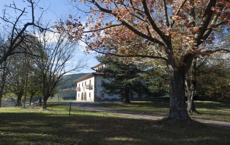 Vista exterior de Casa o chalet en venta en Legazpi con Jardín privado y Balcón