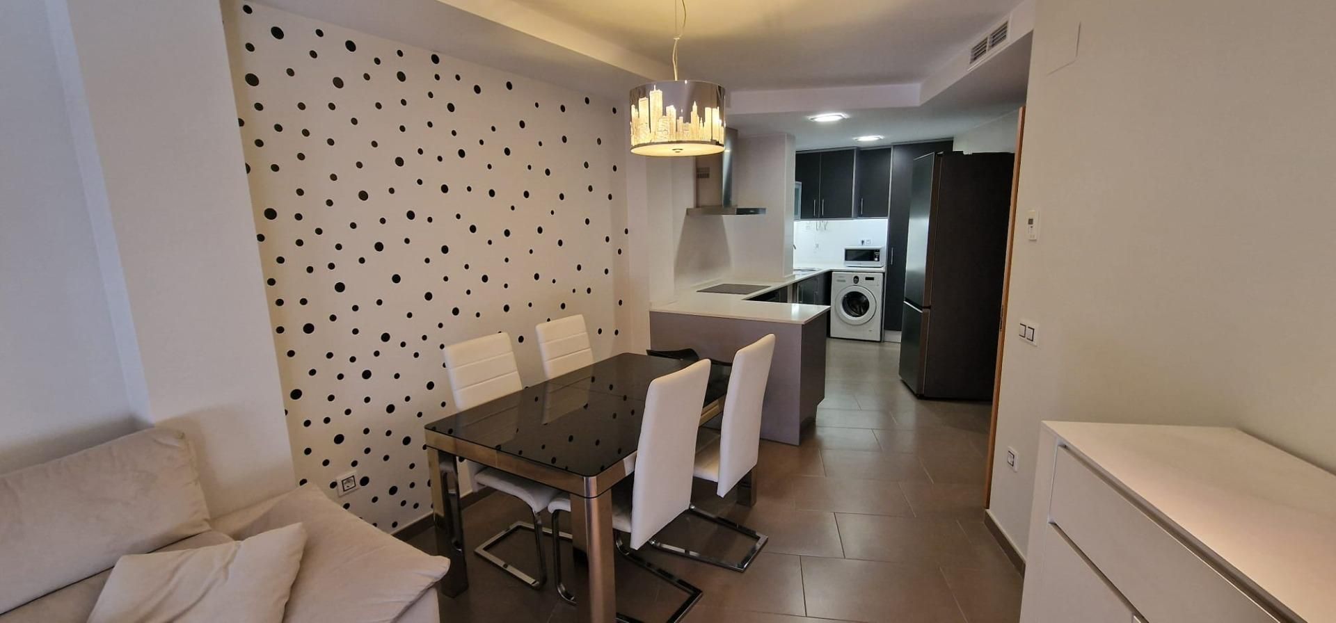 Cuina de Pis de lloguer en Alaquàs amb Aire condicionat, Traster i Alarma