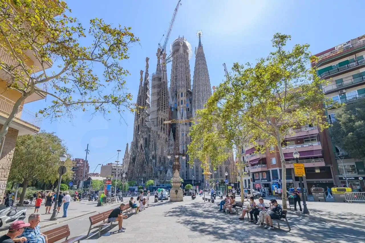 Außenansicht von Wohnung zum Verkauf in Barcelona mit Klimaanlage, Parkett und Möbliert