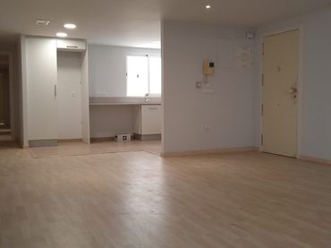 Flat with balcony for sale in Carretera de Dénia