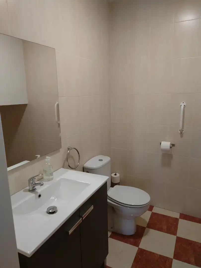 Business premises to rent in Carrer de Bernat Boades 86, imagen 4