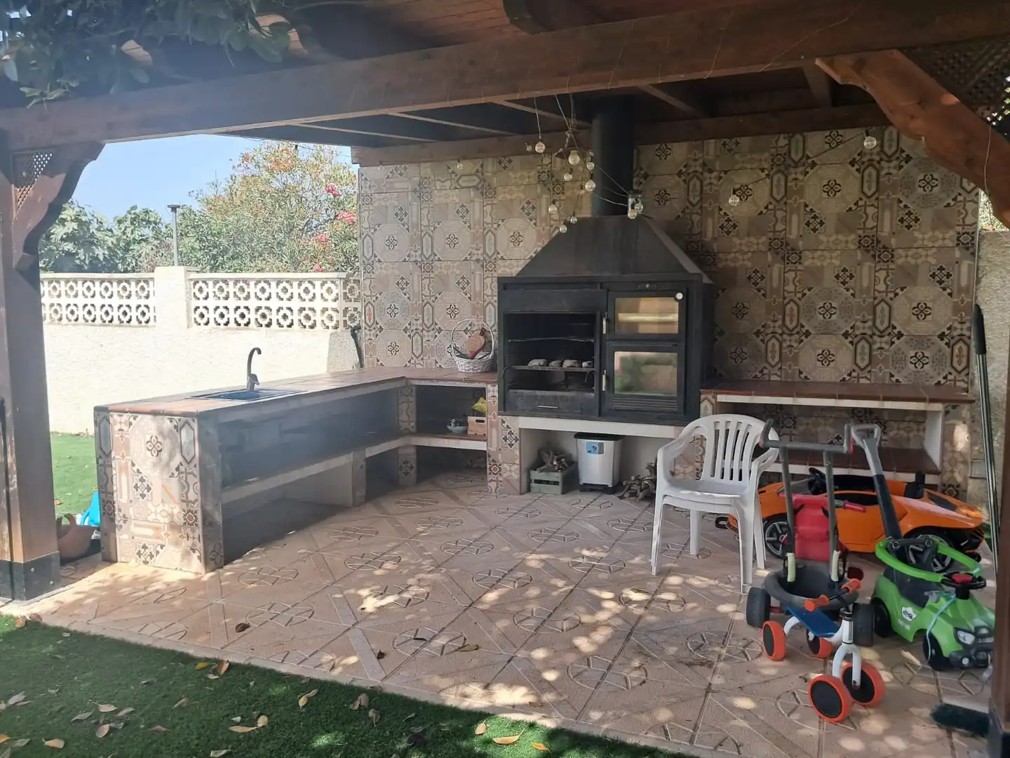 Terrasse von Haus oder Chalet zur Miete in Mutxamel mit Klimaanlage, Terrasse und Schwimmbad