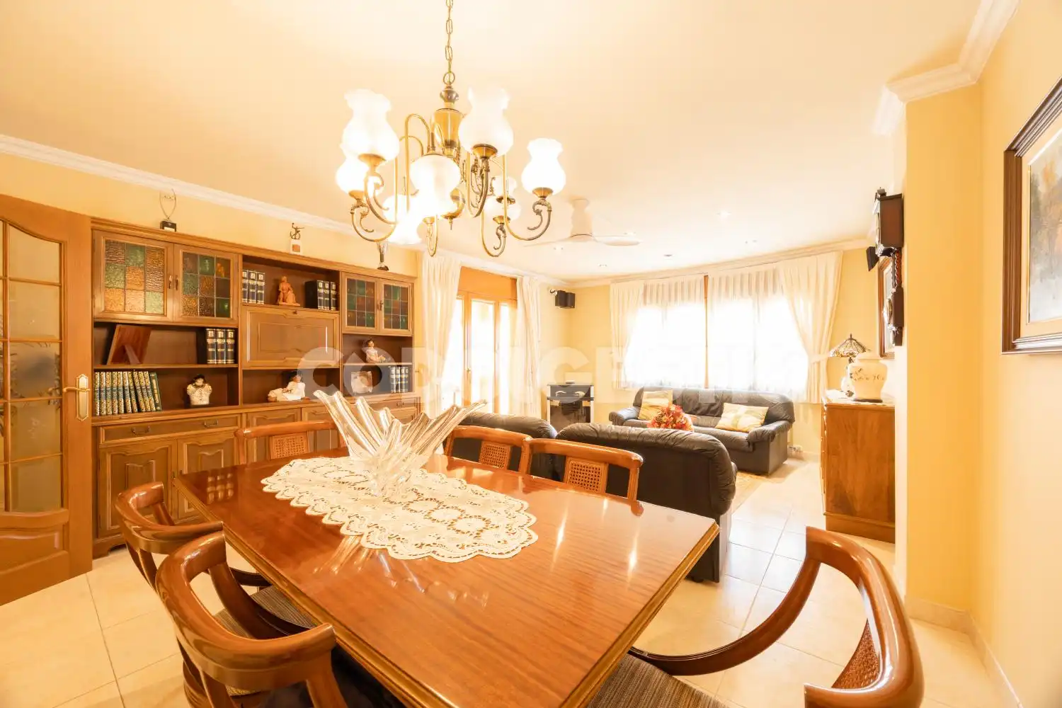 Living room of Flat for sale in Torelló, Barcelona